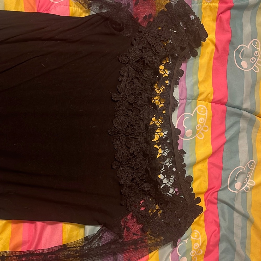 Black long sleeve lace shirt